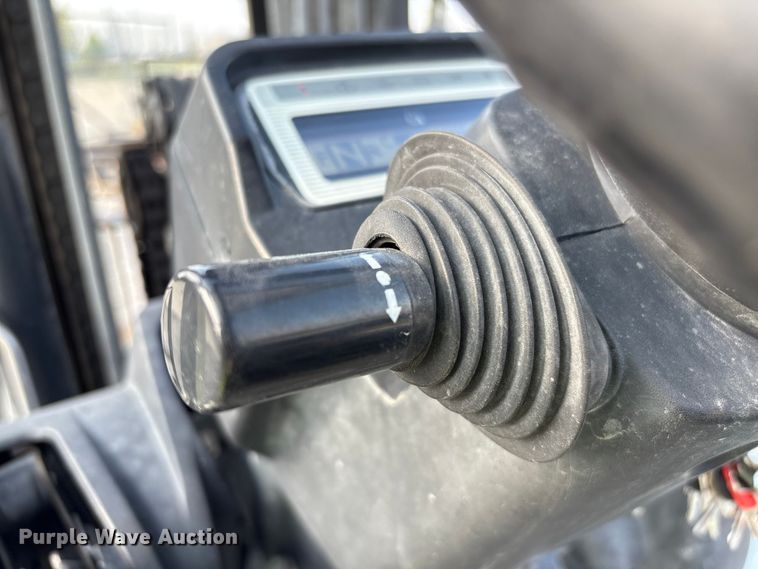 image for item EU7006 2015 UniCarriers PF110YLP forklift