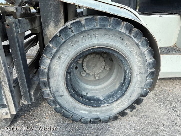 image for item EU7006 2015 UniCarriers PF110YLP forklift