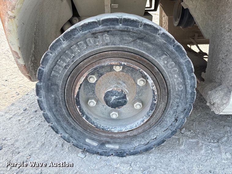 image for item EU7006 2015 UniCarriers PF110YLP forklift