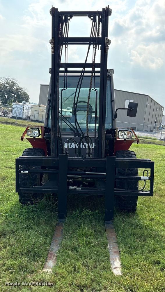image for item EU7007 2015 Manitou M30-2T forklift