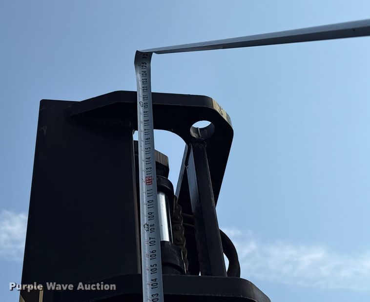 image for item EU7007 2015 Manitou M30-2T forklift