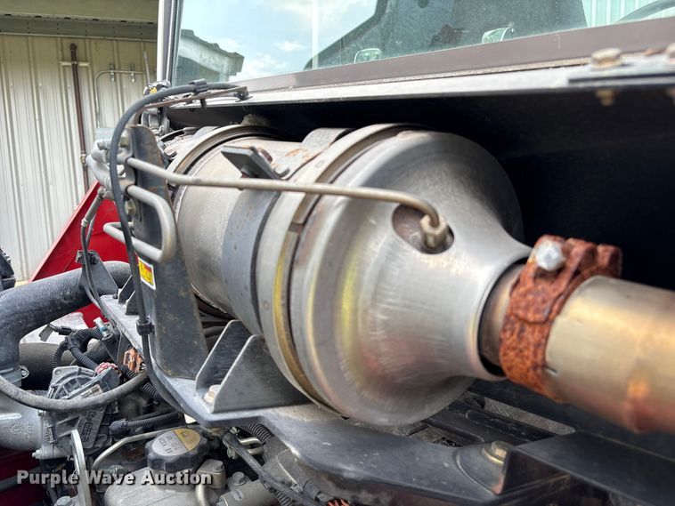 image for item EU7007 2015 Manitou M30-2T forklift