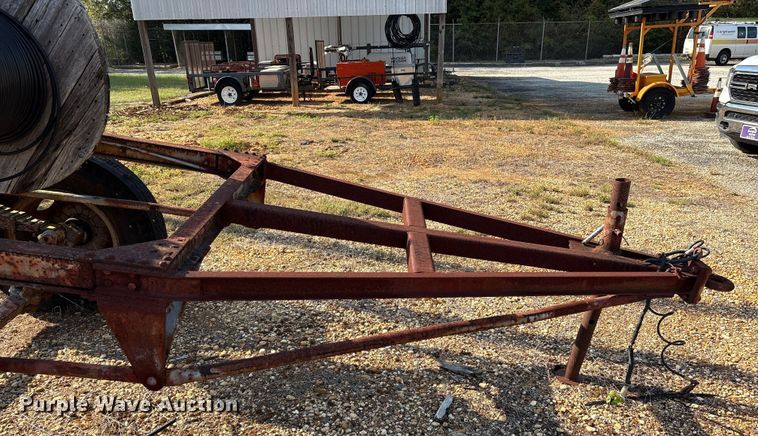 image for item EU7015 Reel trailer