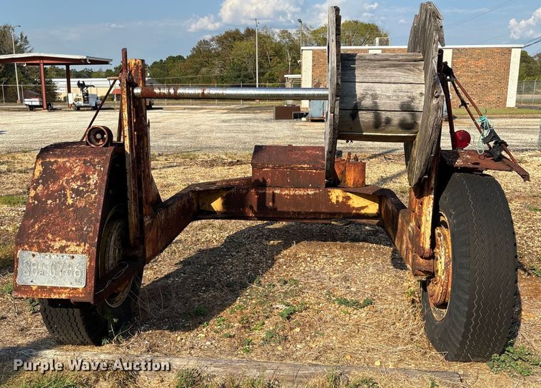 image for item EU7016 Reel trailer