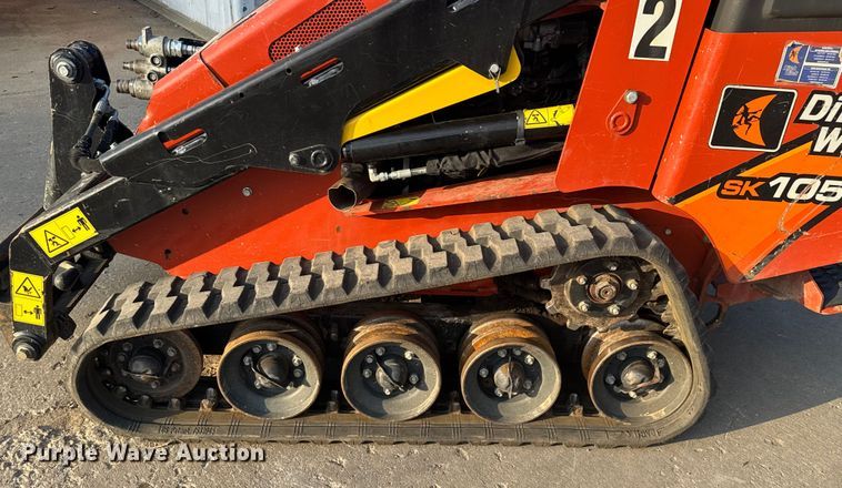 image for item EV1853 2021 Ditch Witch SK1050 compact utility loader