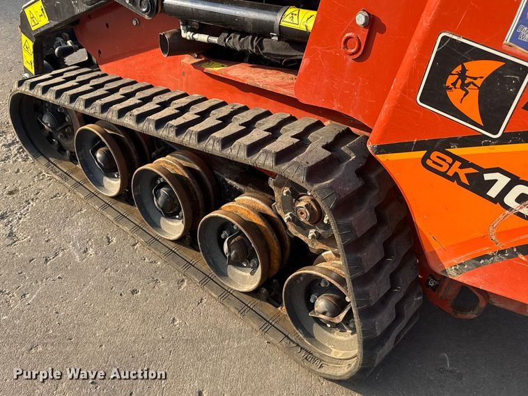 image for item EV1853 2021 Ditch Witch SK1050 compact utility loader