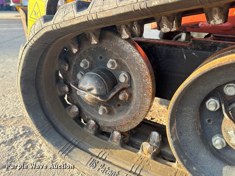 image for item EV1853 2021 Ditch Witch SK1050 compact utility loader