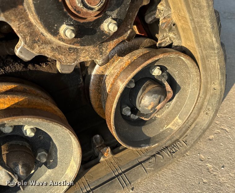 image for item EV1853 2021 Ditch Witch SK1050 compact utility loader