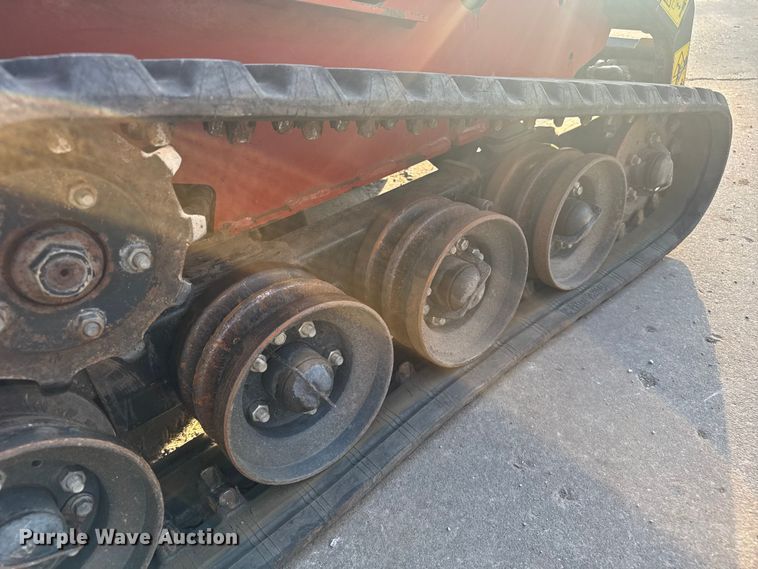 image for item EV1853 2021 Ditch Witch SK1050 compact utility loader