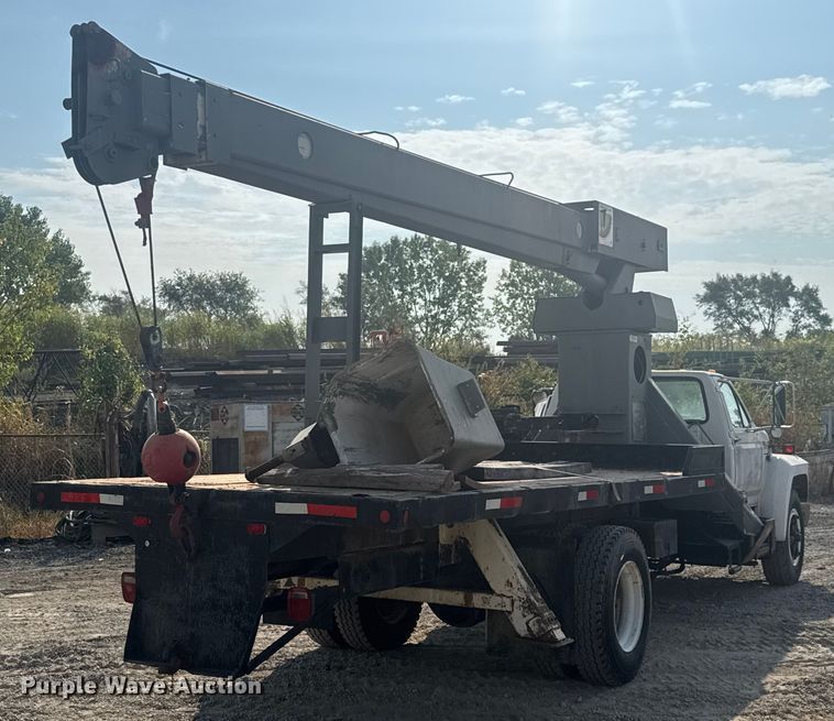image for item EV1854 1990 Ford F700 crane truck