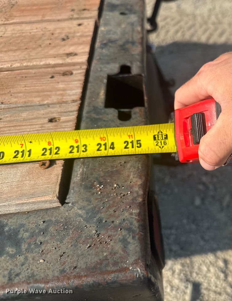 image for item EV1854 1990 Ford F700 crane truck