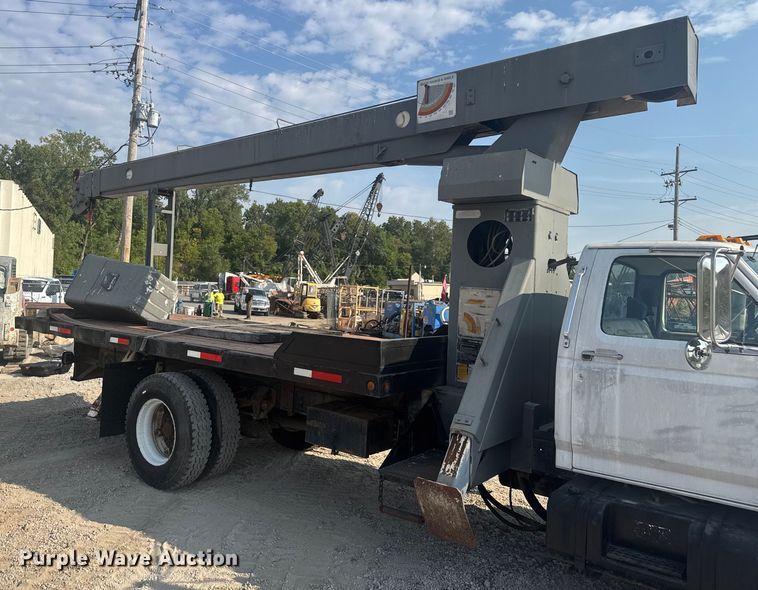image for item EV1854 1990 Ford F700 crane truck