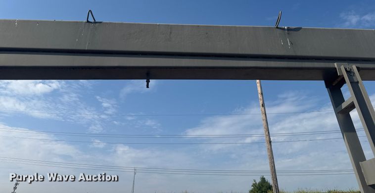 image for item EV1854 1990 Ford F700 crane truck