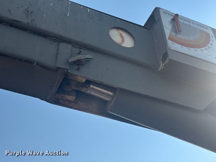 image for item EV1854 1990 Ford F700 crane truck