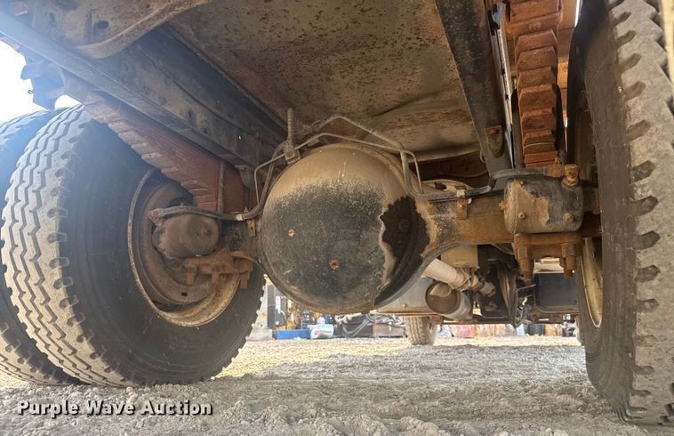 image for item EV1854 1990 Ford F700 crane truck