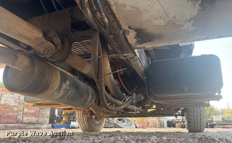 image for item EV1854 1990 Ford F700 crane truck