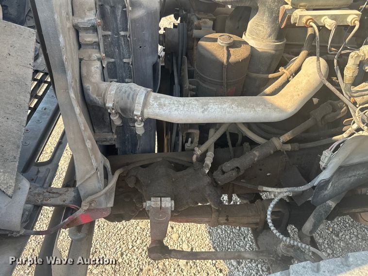 image for item EV1854 1990 Ford F700 crane truck