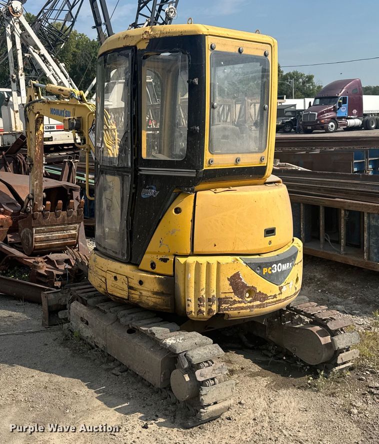 image for item EV1856 2002 Komatsu PC30MR-1 mini excavator