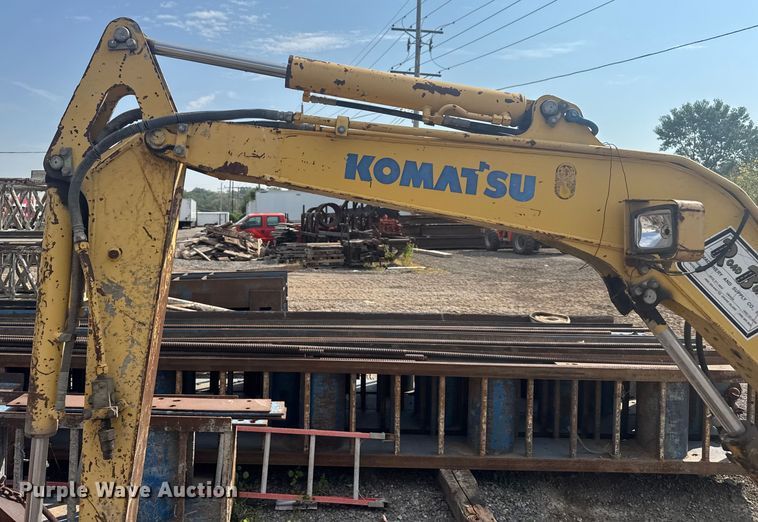 image for item EV1856 2002 Komatsu PC30MR-1 mini excavator