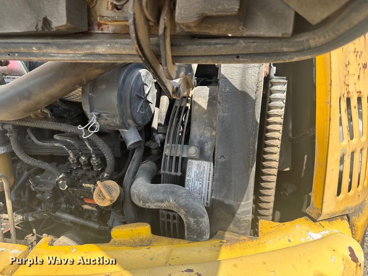 image for item EV1856 2002 Komatsu PC30MR-1 mini excavator