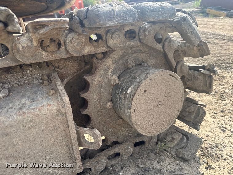 image for item EV1856 2002 Komatsu PC30MR-1 mini excavator