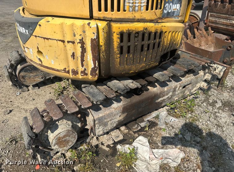 image for item EV1856 2002 Komatsu PC30MR-1 mini excavator