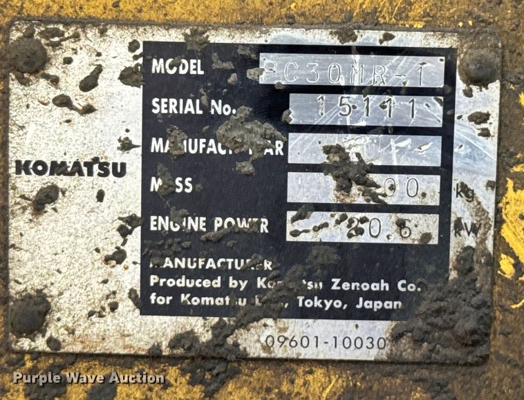 image for item EV1856 2002 Komatsu PC30MR-1 mini excavator