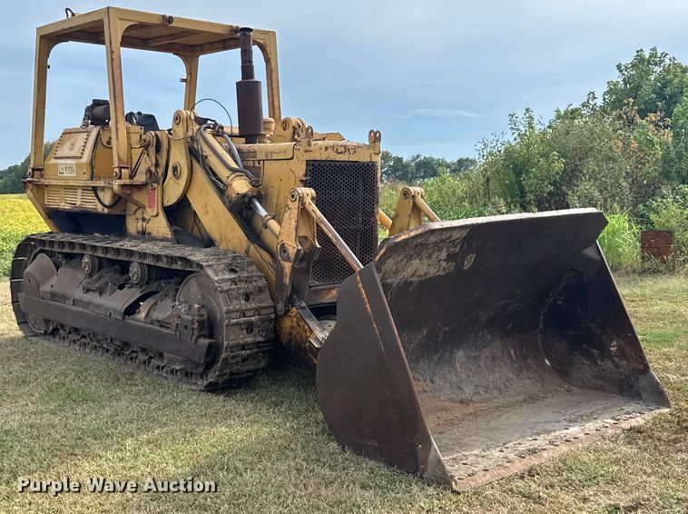 image for item EV1864 1973 Caterpillar 977L track loader
