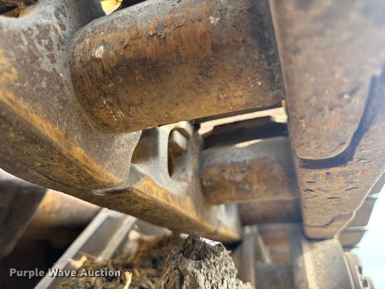 image for item EV1864 1973 Caterpillar 977L track loader