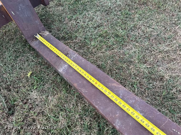 image for item EV1864 1973 Caterpillar 977L track loader