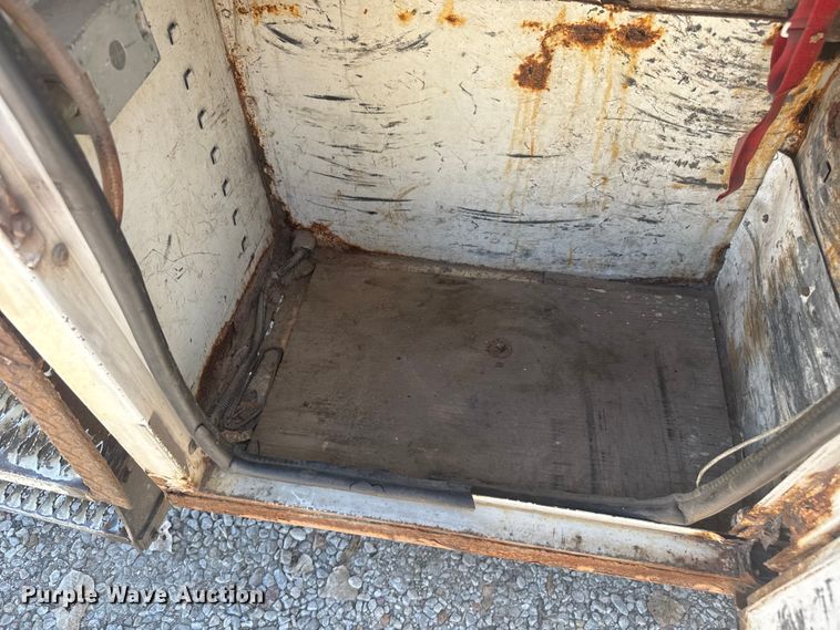 image for item EV1894 2007 Ford F550 Super Duty bucket truck