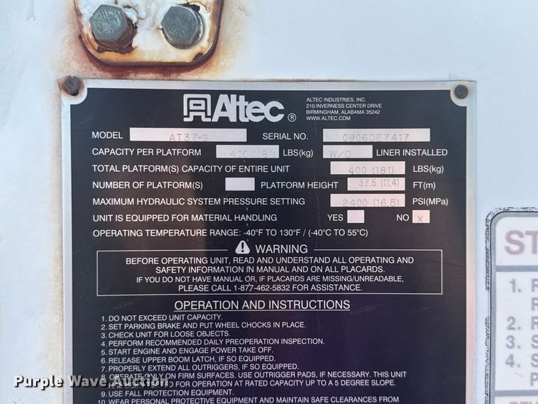 image for item EV1894 2007 Ford F550 Super Duty bucket truck