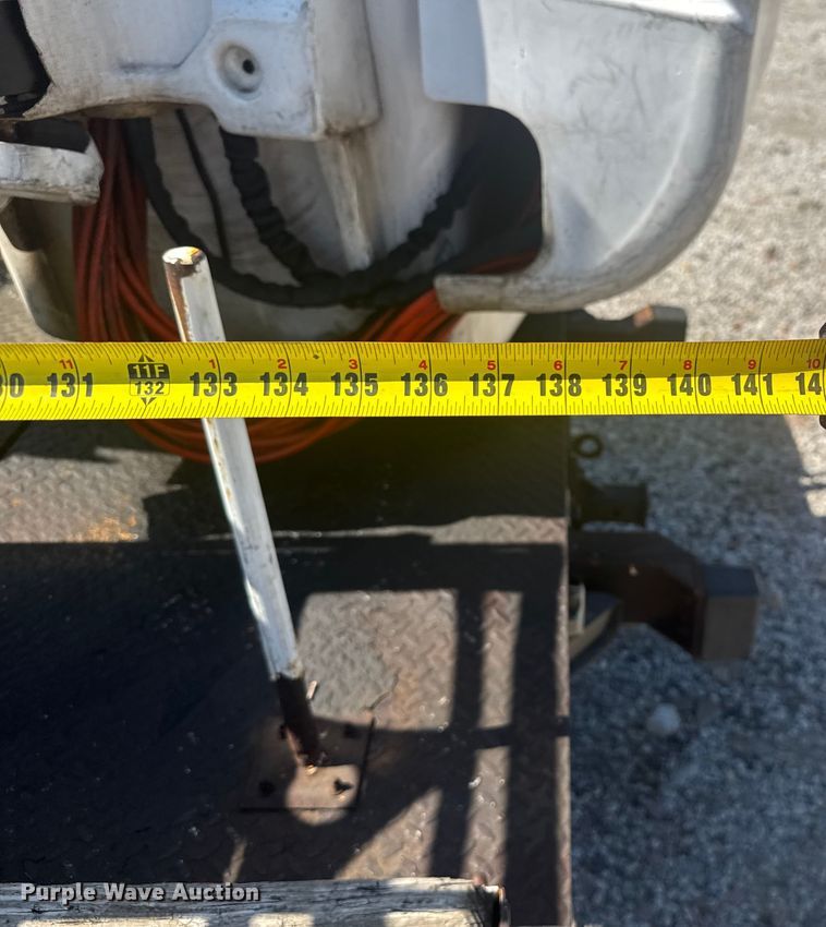 image for item EV1894 2007 Ford F550 Super Duty bucket truck