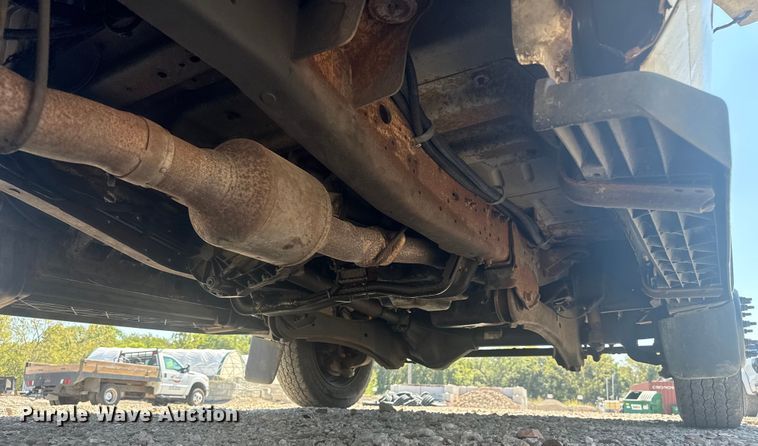 image for item EV1894 2007 Ford F550 Super Duty bucket truck