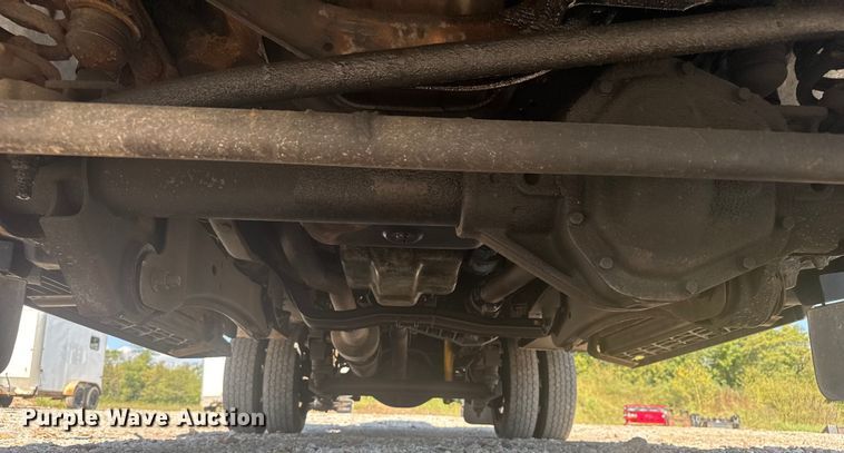 image for item EV1894 2007 Ford F550 Super Duty bucket truck