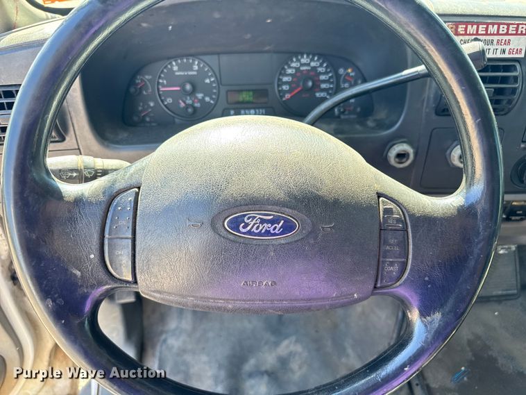 image for item EV1894 2007 Ford F550 Super Duty bucket truck