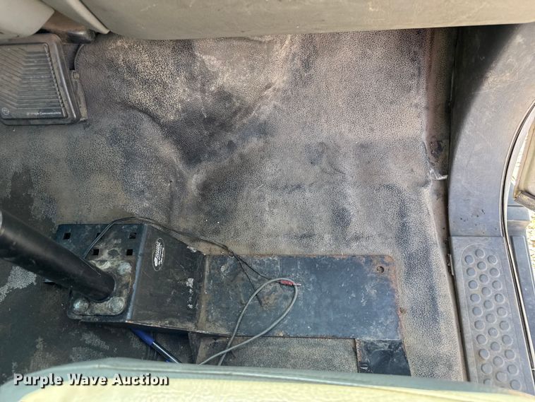 image for item EV1894 2007 Ford F550 Super Duty bucket truck