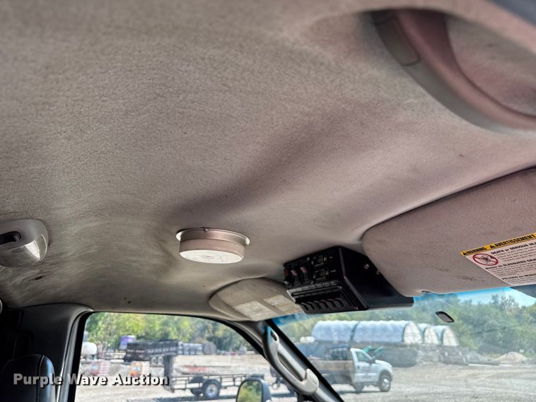 image for item EV1894 2007 Ford F550 Super Duty bucket truck