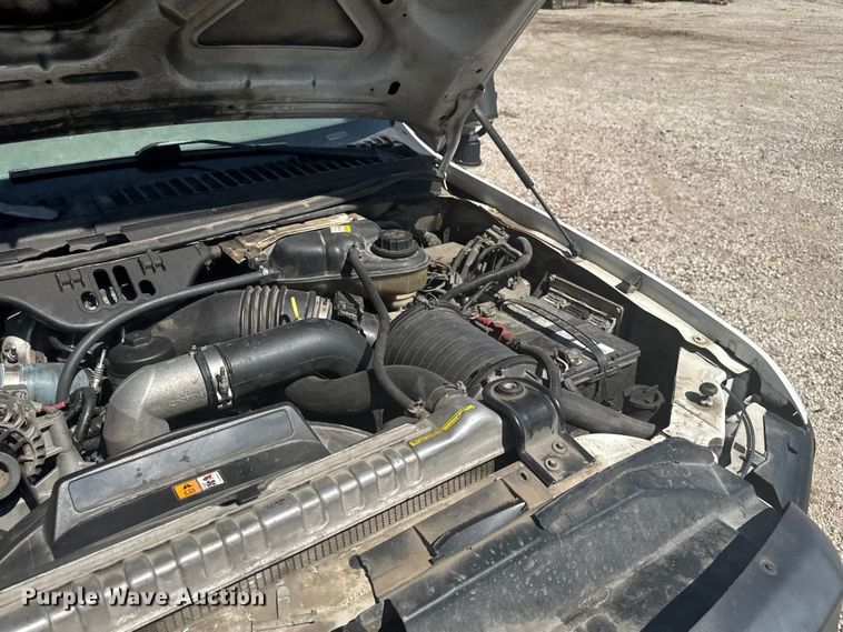 image for item EV1894 2007 Ford F550 Super Duty bucket truck