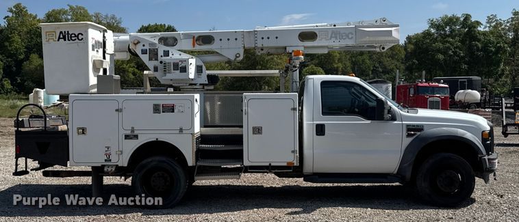 CAMIóN CON CANASTILLA 2009 FORD ALTEC