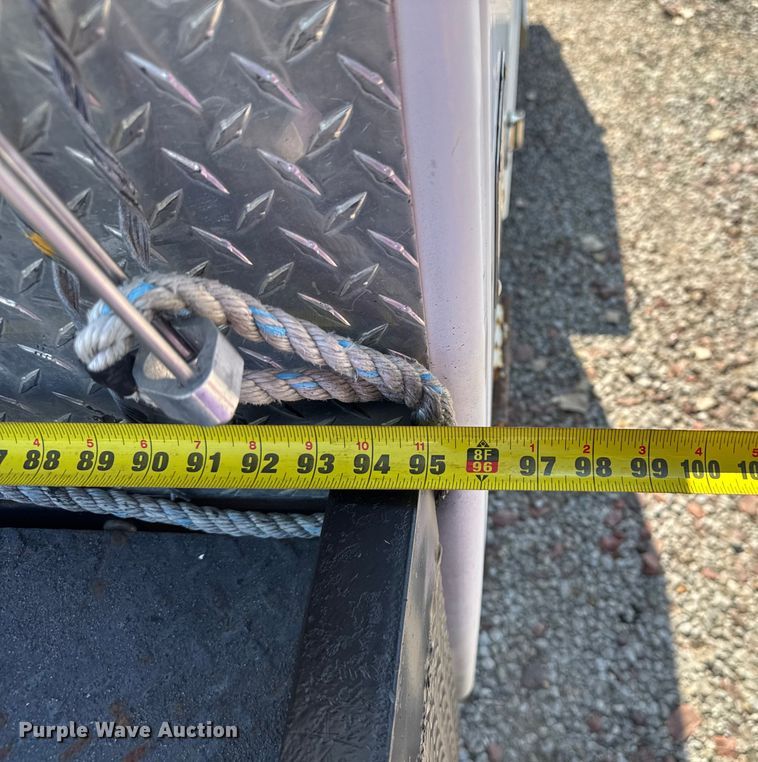 image for item EV1895 2009 Ford  F550 Super Duty bucket truck