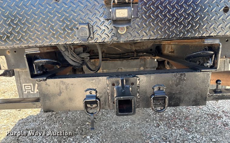 image for item EV1895 2009 Ford  F550 Super Duty bucket truck