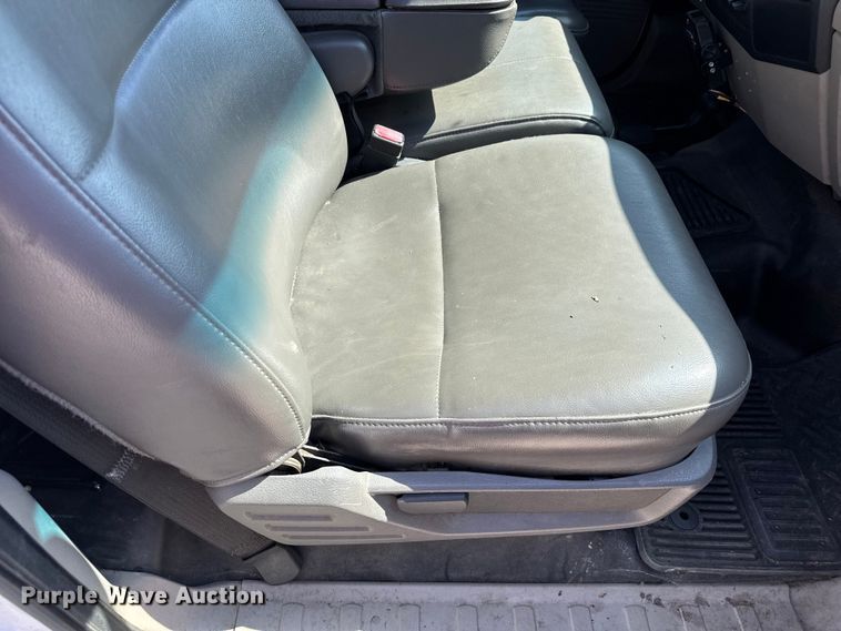 image for item EV1895 2009 Ford  F550 Super Duty bucket truck