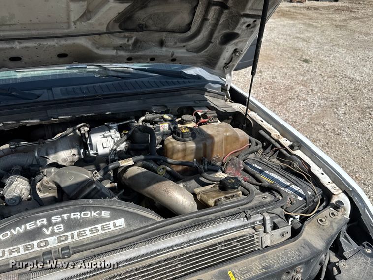 image for item EV1895 2009 Ford  F550 Super Duty bucket truck