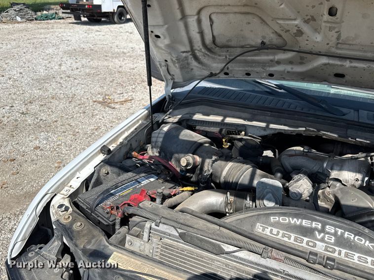 image for item EV1895 2009 Ford  F550 Super Duty bucket truck