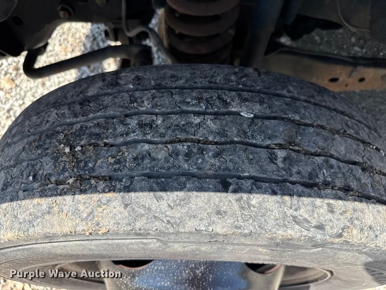 image for item EV1895 2009 Ford  F550 Super Duty bucket truck