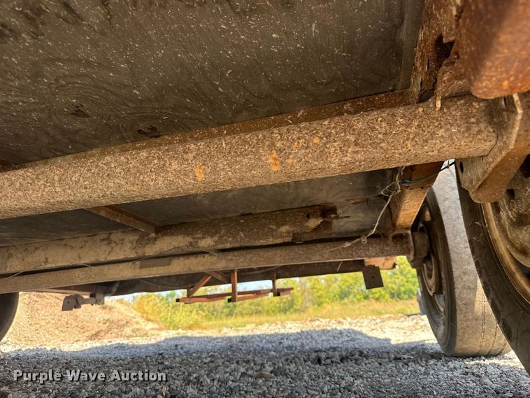 image for item EV1897 2017 Cargo Craft Expedition 7122 fiber optic splicing trailer