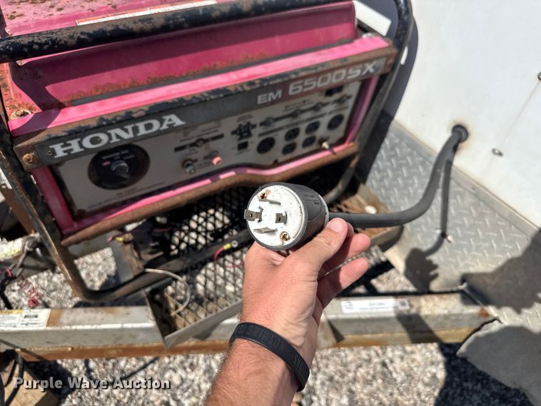 image for item EV1897 2017 Cargo Craft Expedition 7122 fiber optic splicing trailer