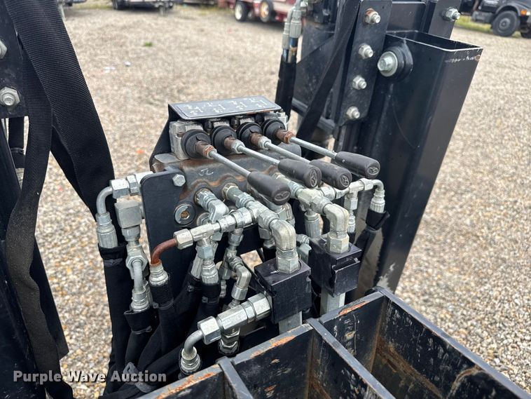 image for item EV1905 2017 Ditch Witch JT20 directional boring unit