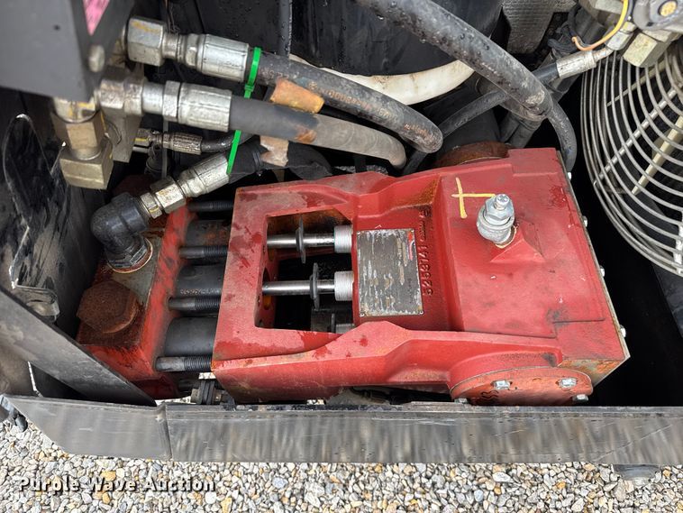 image for item EV1905 2017 Ditch Witch JT20 directional boring unit